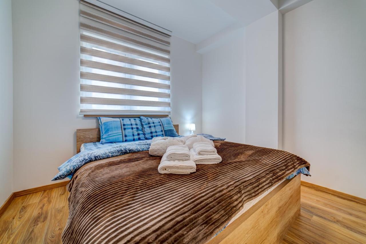 Mb Lux Apartmani ซลาตีบอร์ ภายนอก รูปภาพ